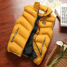 Load image into Gallery viewer, Mens Sleeveless Jacket / Vest Thermal