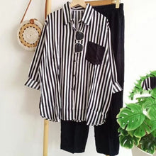 Load image into Gallery viewer, Women&#39;s Striped Shirt Suit 2023 Vintage Pockets Blouse T-shirt Wide Leg Pants Suit.
