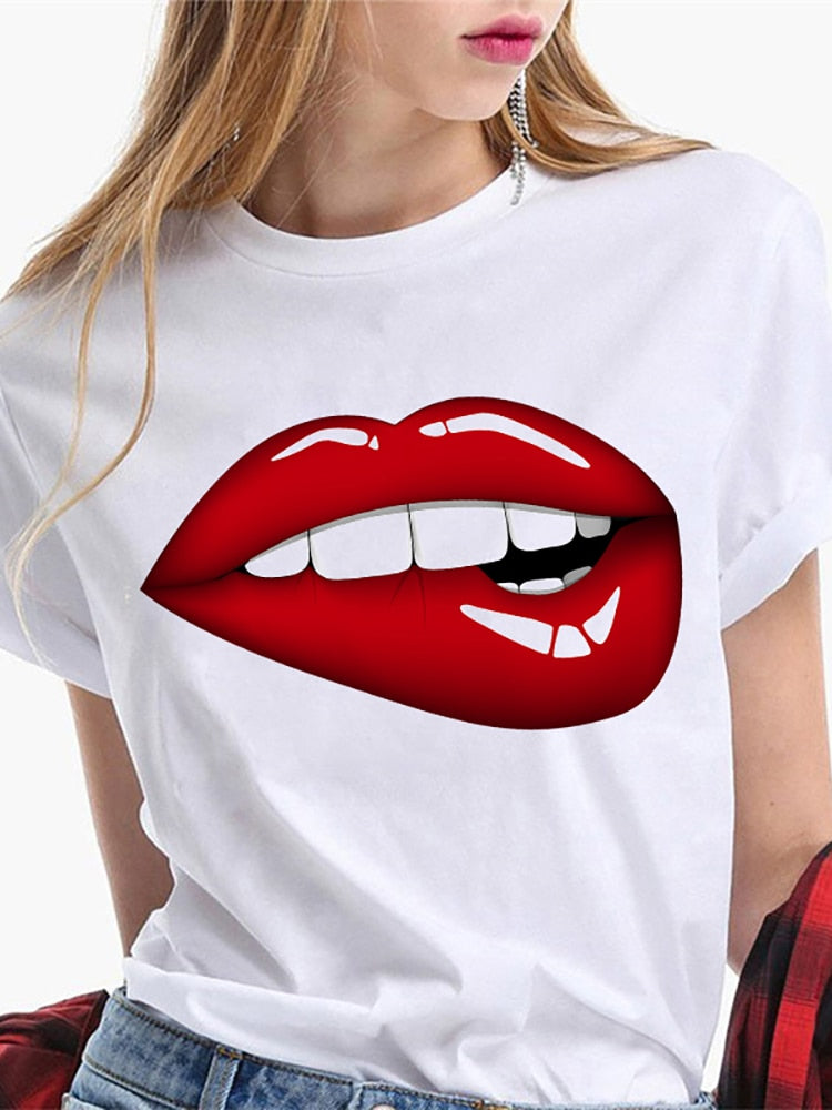 Women's T-shirt : Sexy Kiss  Lips