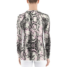 Load image into Gallery viewer, Women&#39;s Rash Guard
